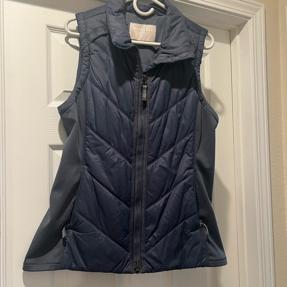 Athleta vest grey Size L perfect condition